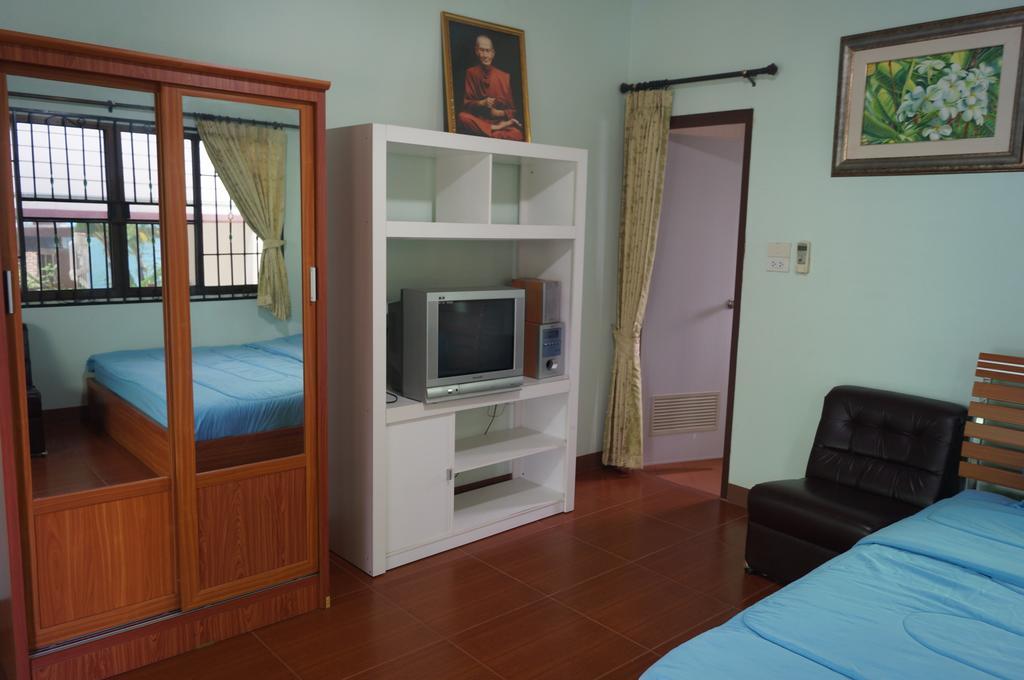 Three Moon Doi Saket Exterior foto