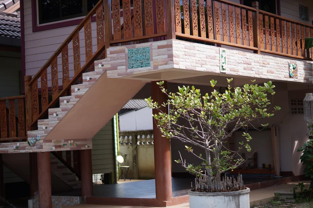 Three Moon Doi Saket Exterior foto